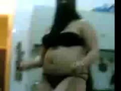 My voluptuous Arabian female-dominant gives me sexy abdomen dance 